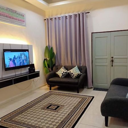 Melissa Homestay Merlimau Экстерьер фото