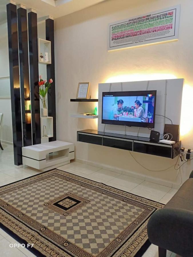 Melissa Homestay Merlimau Экстерьер фото